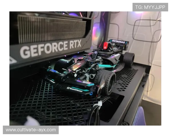 F1赛事最新动态：梅赛德斯车队引擎升级解析与车手表现分析